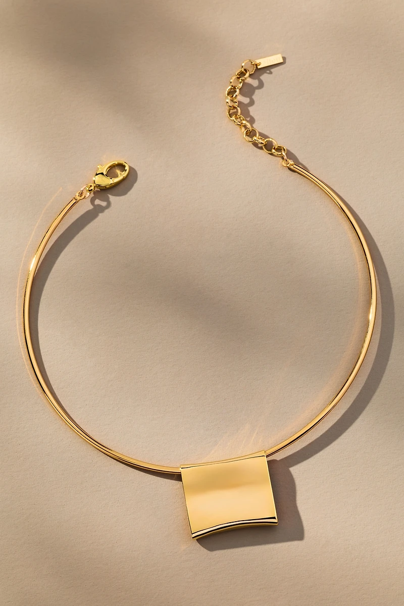 Éliou Carre Necklace