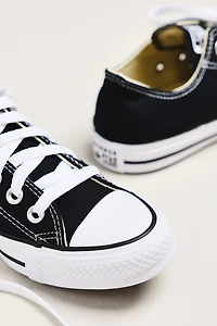 Chuck Taylor All-Star Canvas Low-Top Sneakers