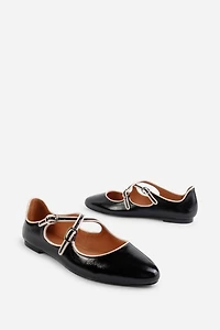 Intentionally Blank Vandam Crisscross Ballet Flats