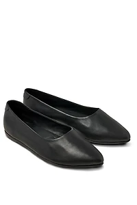 beek Swoop Ballet Flats