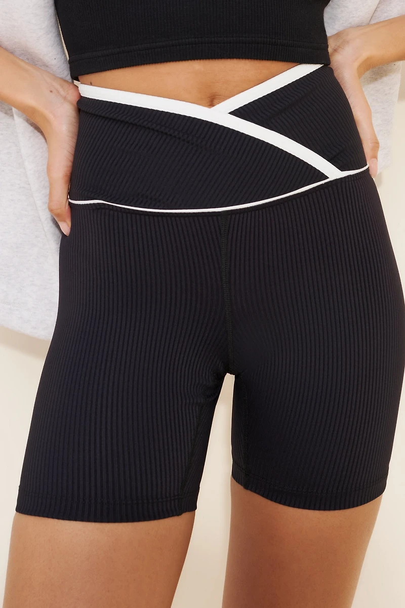 Year Of Ours Ribbed Two-Tone Veronica Biker Shorts