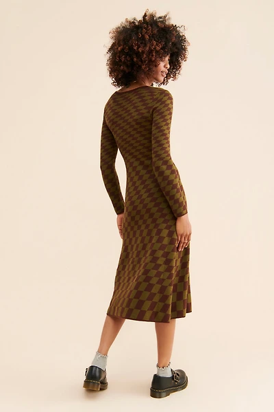 Moon River Grid Print Midi Sweater Dress