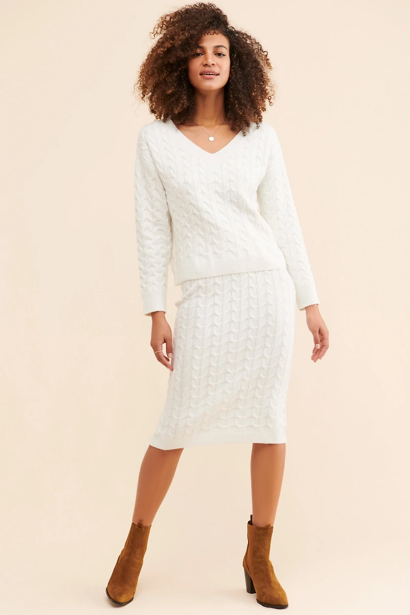 Flat White Calais Cable Knit Sweater Skirt