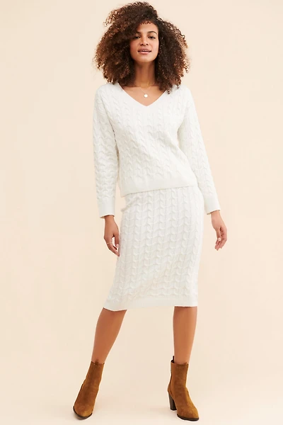 Flat White Calais Cable Knit Sweater Skirt