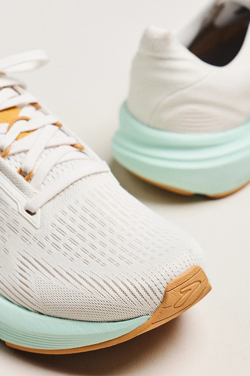 Brooks Revel 8 Sneakers