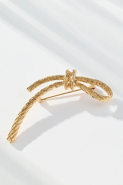 Twisted Lasso Brooch