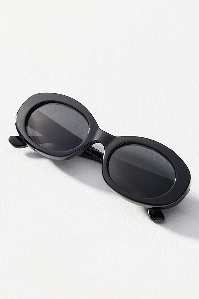 Peepers Oval Howdy Sunglasses
