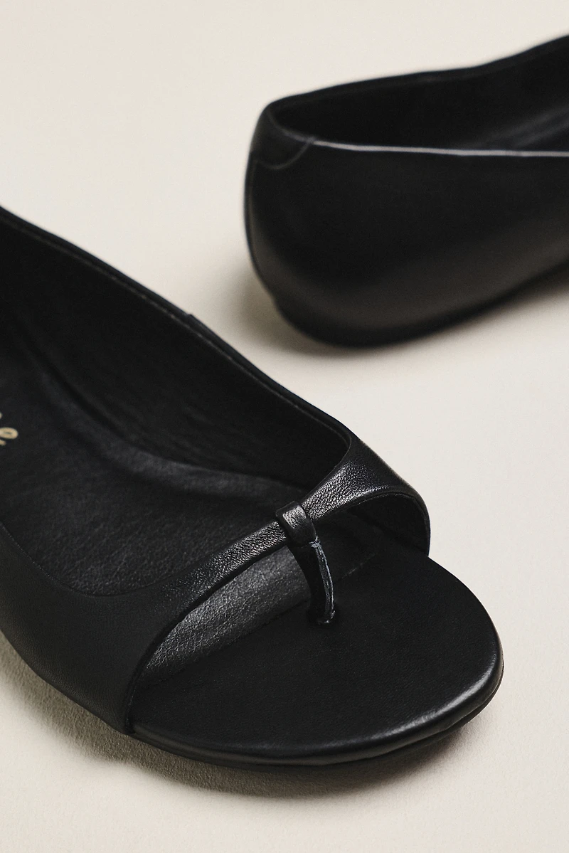 Matisse Neptune Open-Toe Bow Flats