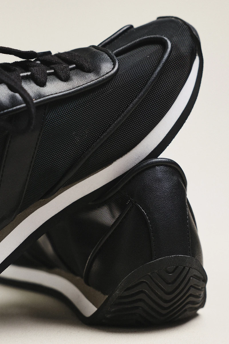 Coconuts by Matisse Flash Mesh Sneakers