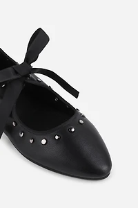 Intentionally Blank Peak Ribbon-Tie Ballet Flats