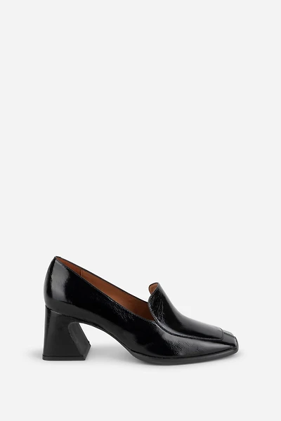 Intentionally Blank Mosa Heeled Loafers