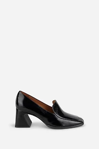Intentionally Blank Mosa Heeled Loafers