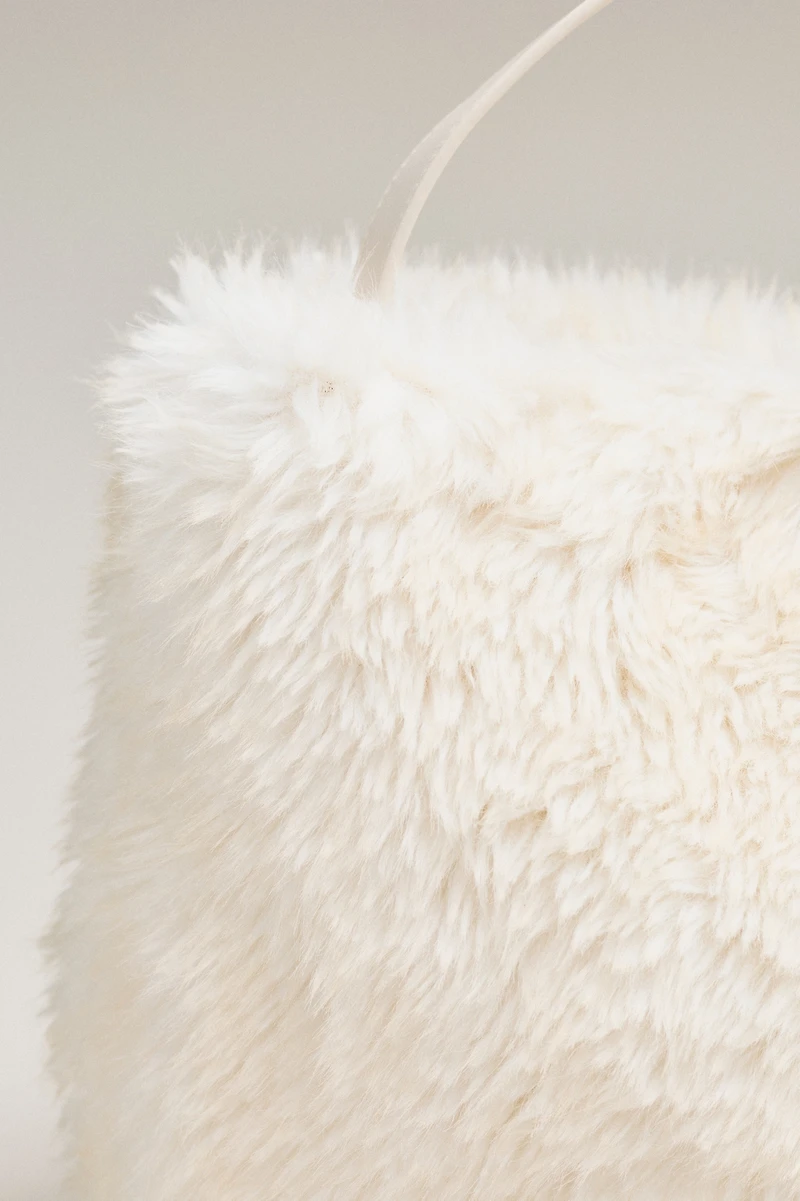 Faux Fur Slouchy Bucket Tote Bag