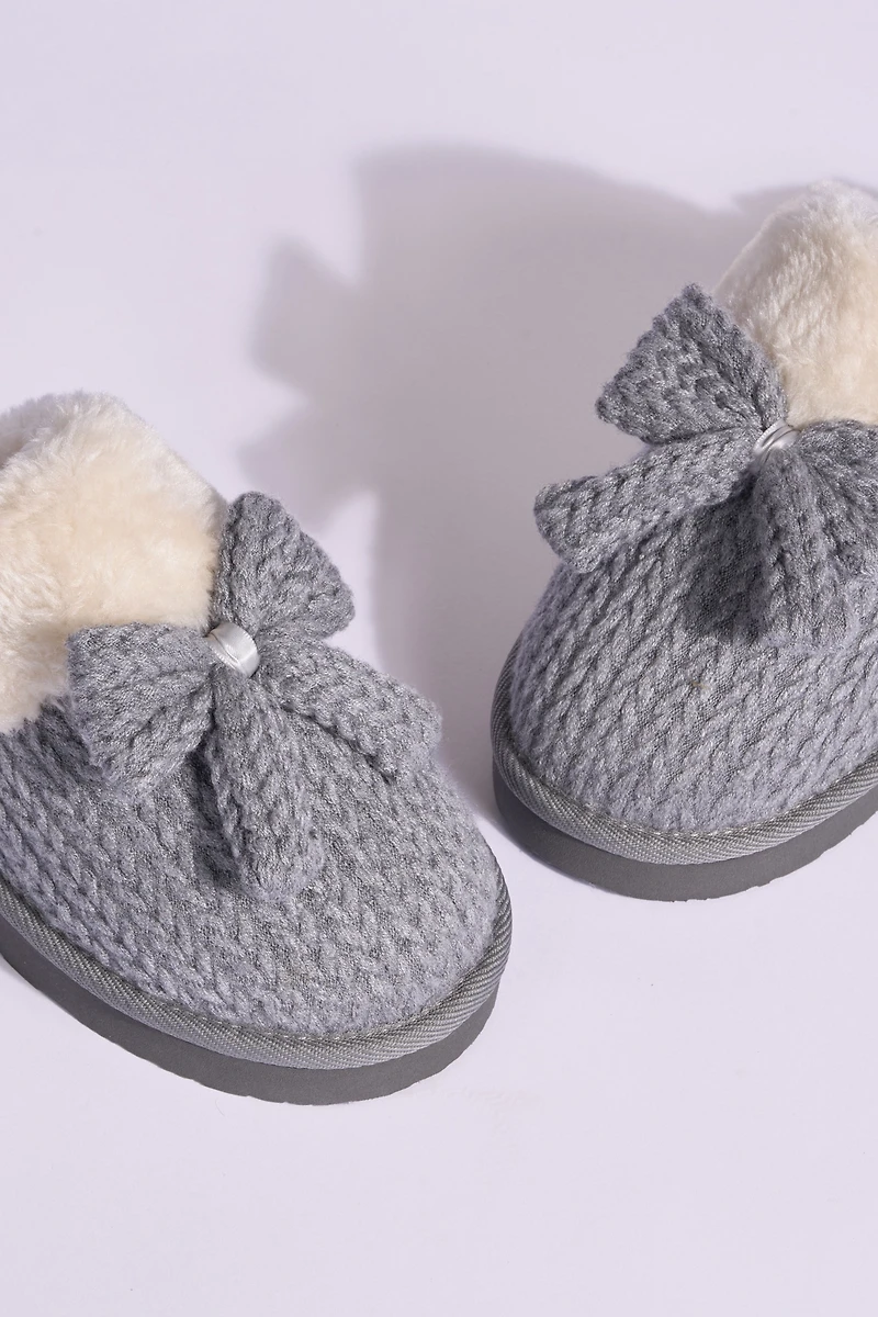 Minnetonka Bowelle Scuff Slide Slippers