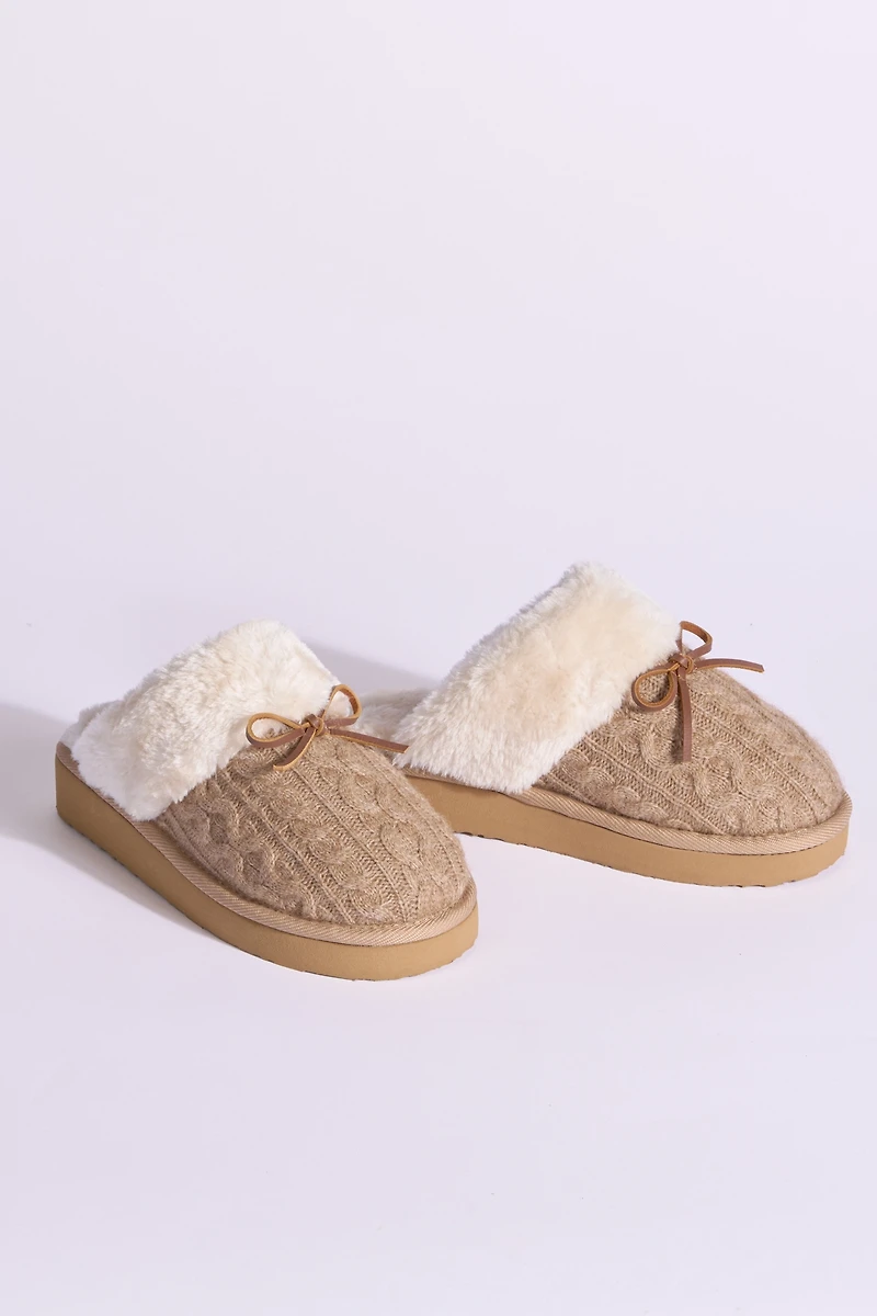 Minnetonka Flurry Bow Scuff Slide Slippers