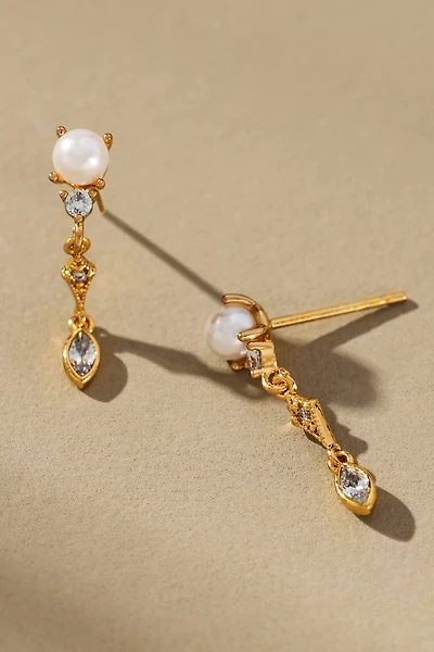 Linear Shimmered Pearl Earrings