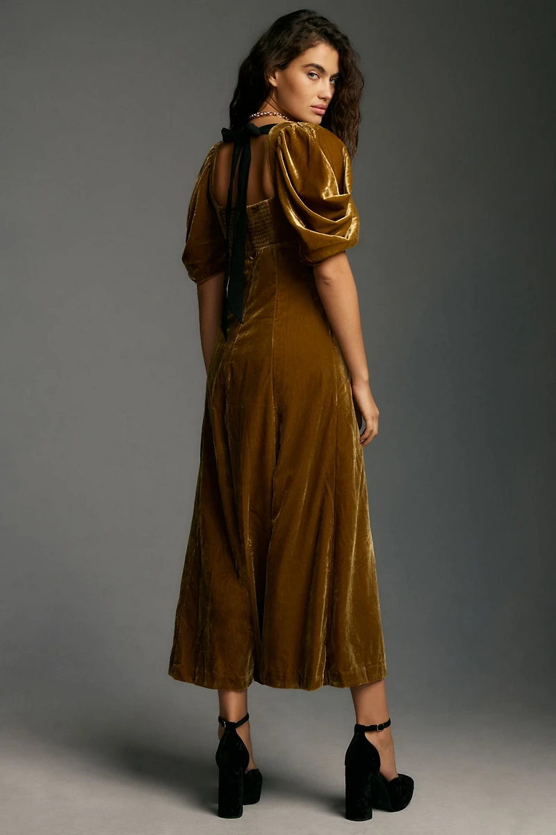 Short-Sleeve Square-Neck Velvet Midi Dress