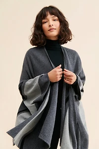 Velvet by Graham & Spencer Harper Colorblock Cardigan