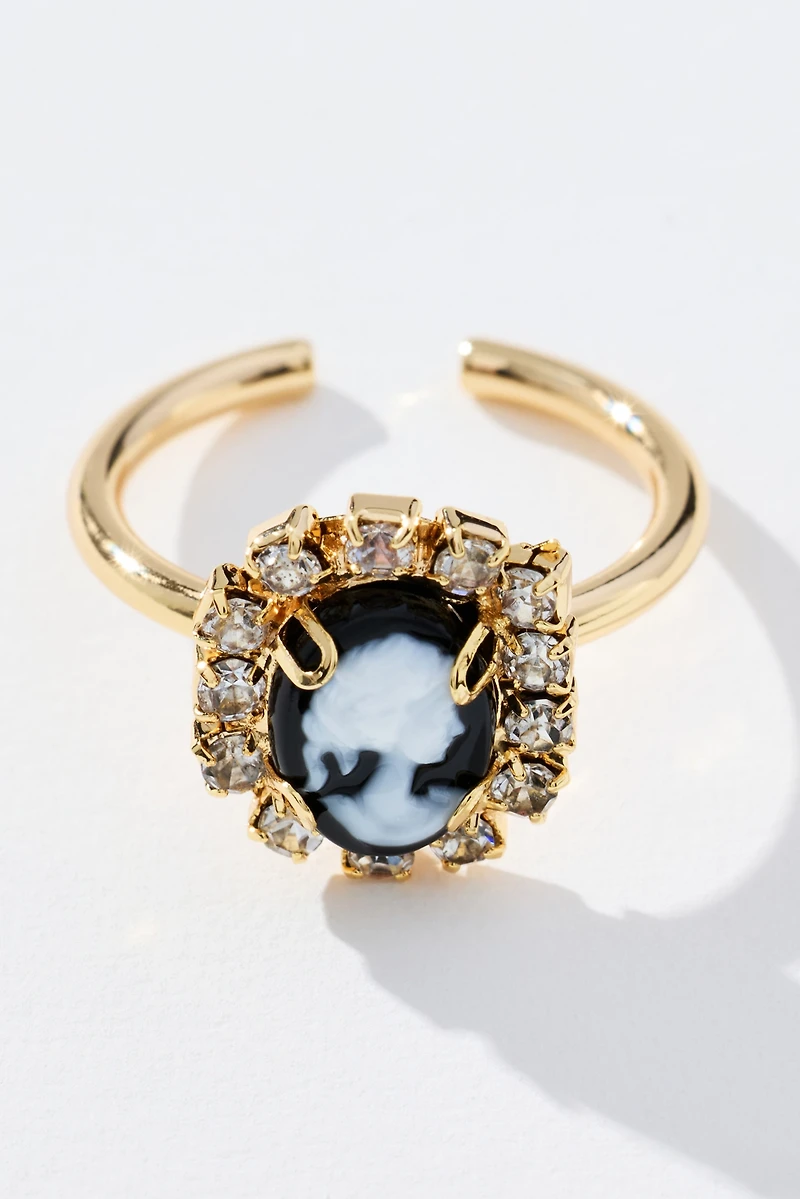 Cameo Bling Cocktail Ring
