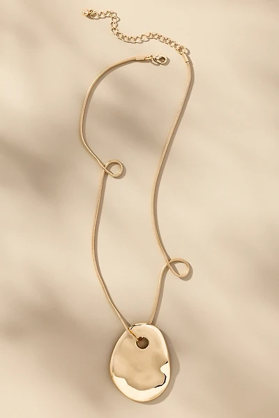 Delicate Sleek Pendant Necklace