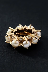 Adina Reyter Pearl & Diamond Rounds Big Bead