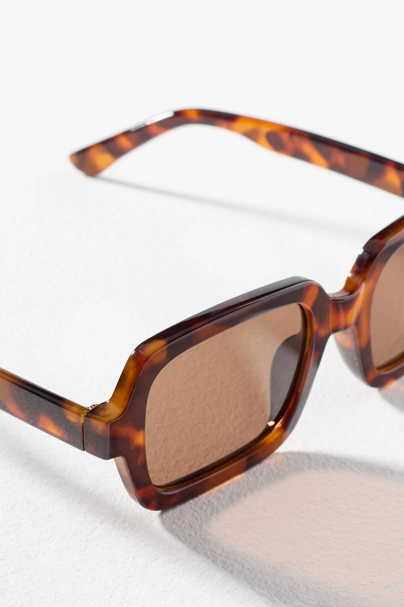 Chunky Rectangular Sunglasses