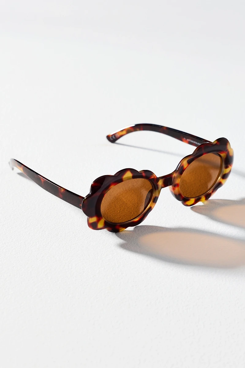 Scalloped Oval Sunglasses