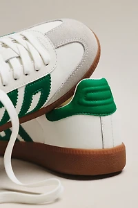 Back 70 Cloud Sneakers