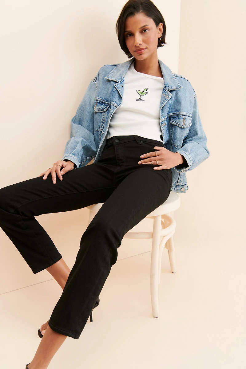 Good American Classic Crossover Jeans