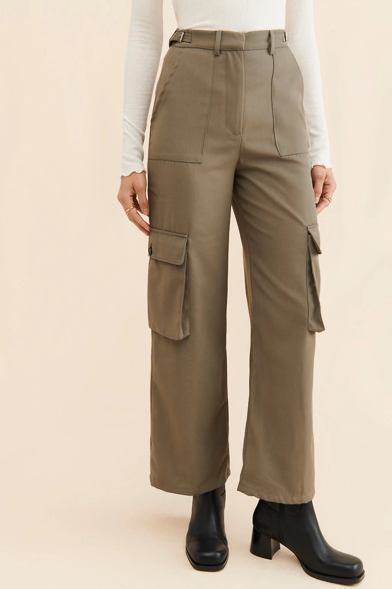 Moon River Buckle Cargo Pants