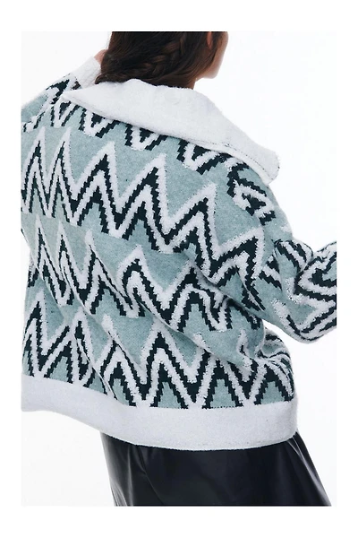 Flat White Zig-Zag Sherpa Jacket