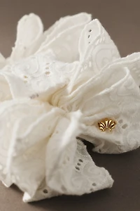 Lele Sadoughi Rita Eyelet Claw Clip