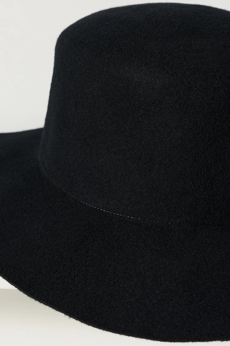 Hat Attack Anna Velour Bucket