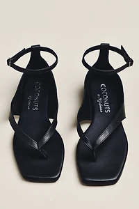 Coconuts by Matisse Kerry Ankle-Strap Thong Sandals