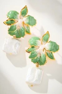 The Pink Reef Vanilla Pearl Drop Earrings