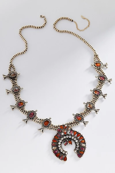 Circular Stone Pendant Necklace