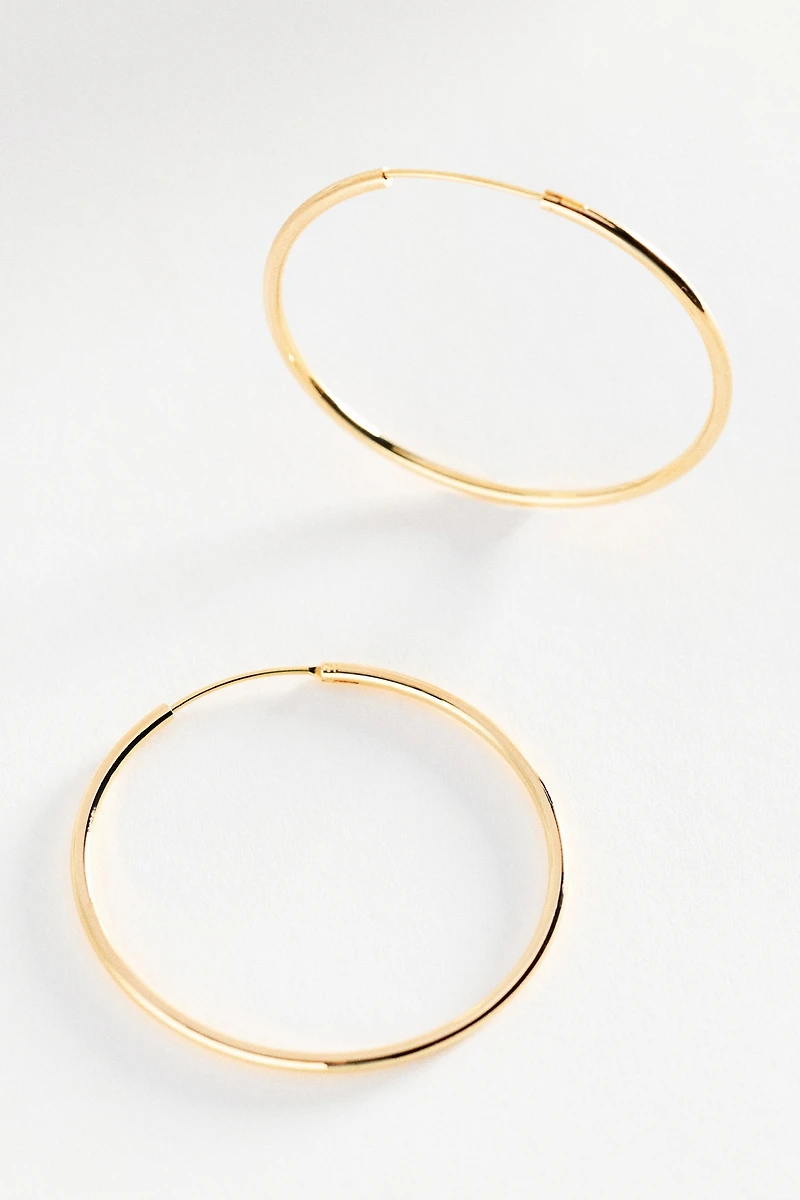 Delicate Grand Hoop Earrings