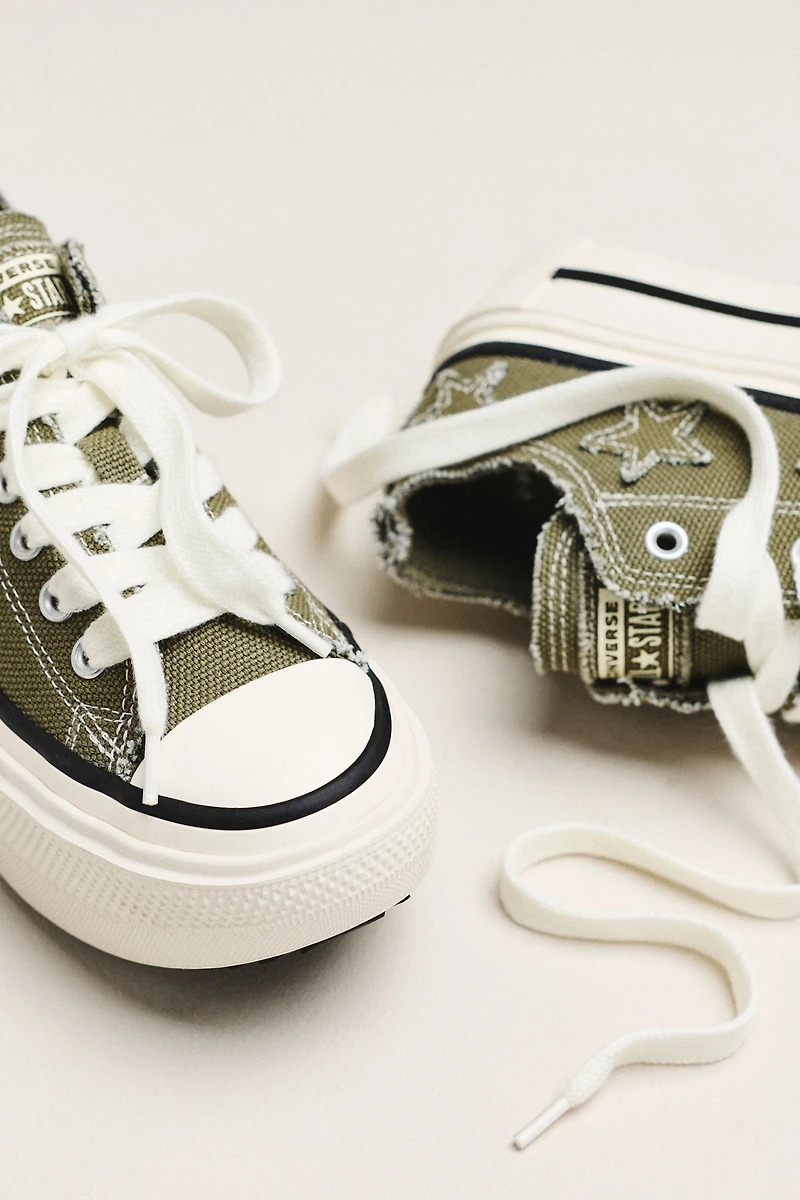 Converse Chuck Lift Platform Sneakers