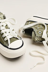 Converse Chuck Lift Platform Sneakers