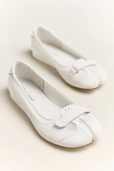 Jeffrey Campbell Faylen Split Toe Flats