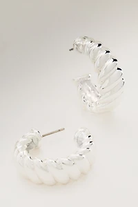 Ettika Modern Ribbed Hoop Earrings