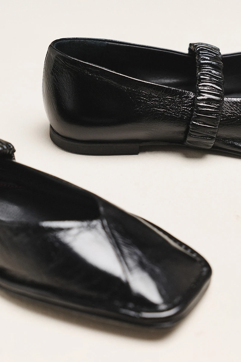 ALOHAS Lautan Scrunch Ballet Flats