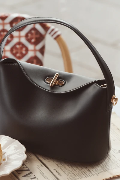 Melie Bianco Lana Shoulder Bag