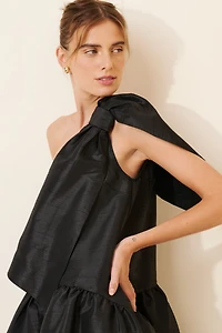 Stella Nova Crispy One-Shoulder Bow Dress