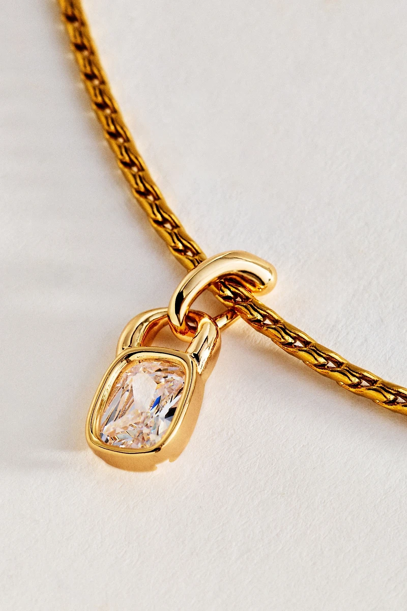 Bezel Crystal Pendant Necklace