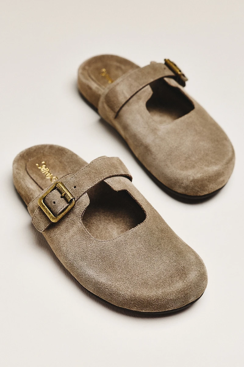 Jeffrey Campbell Chilled Clogs