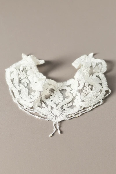 Enaura Embroidered Beaded Choker Necklace