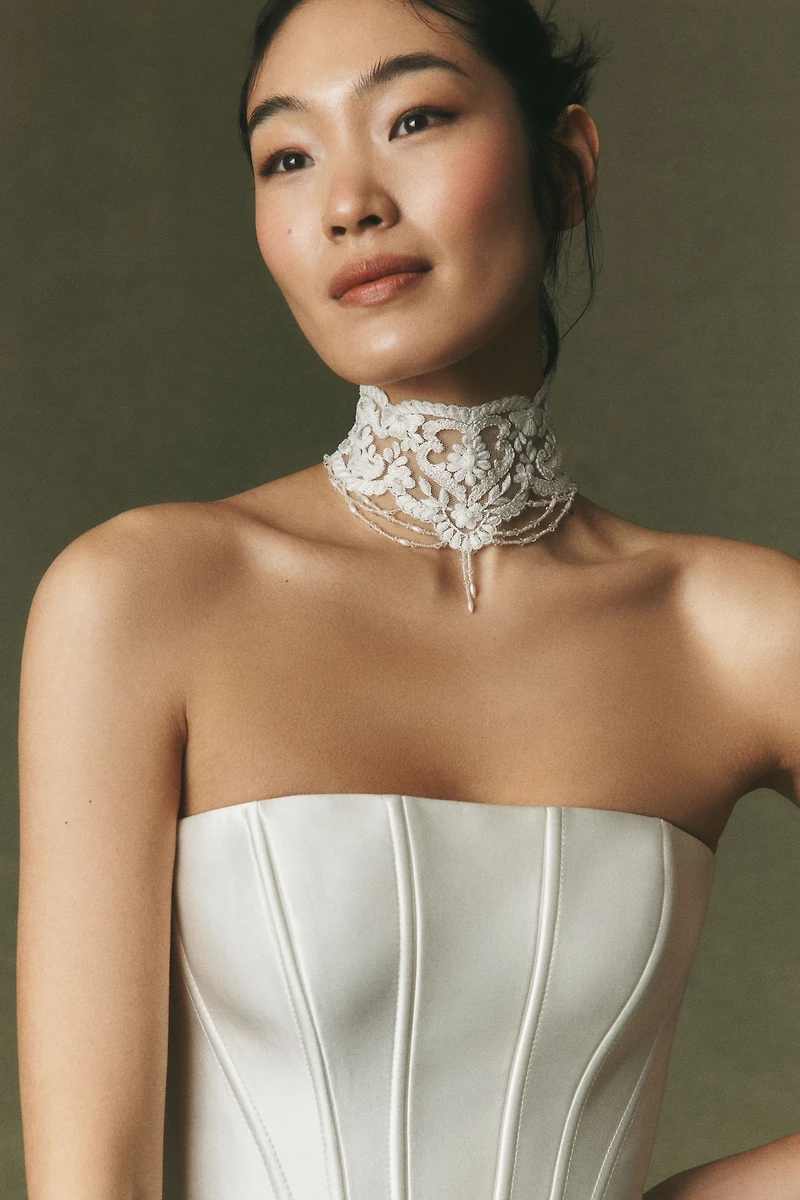 Enaura Embroidered Beaded Choker Necklace