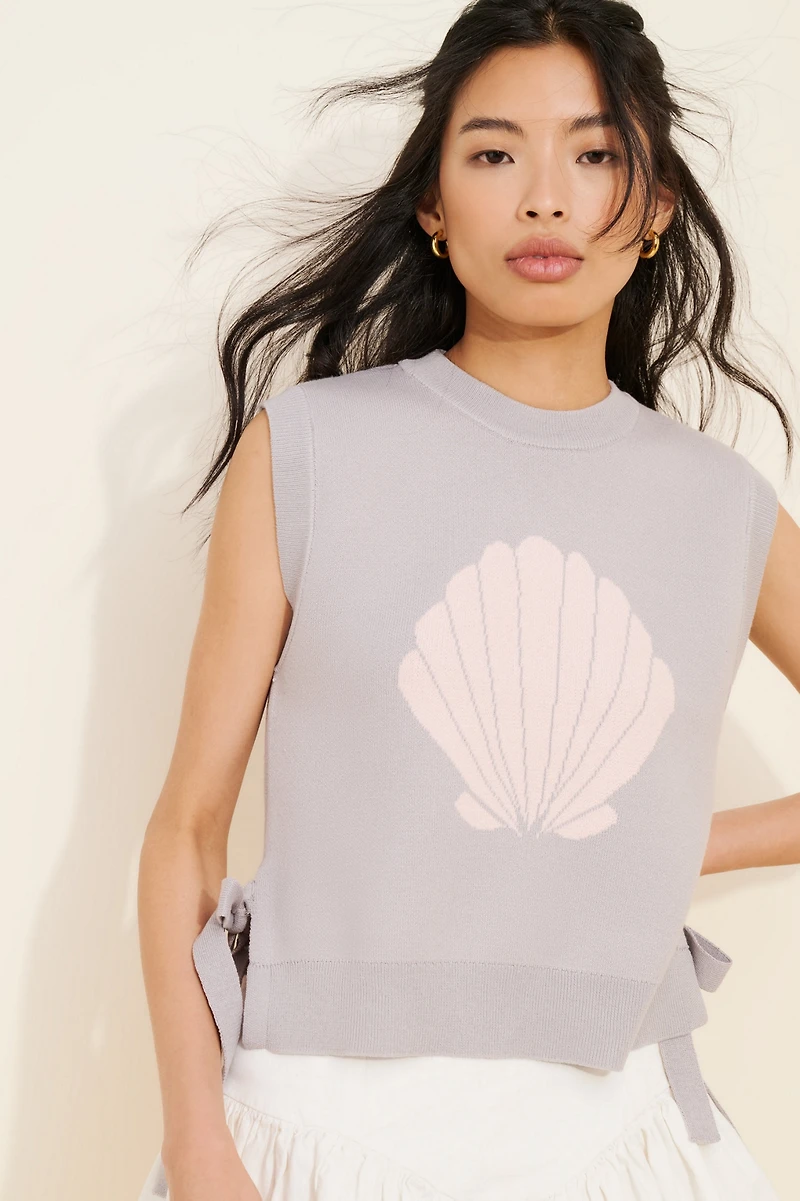 Flat White Shell Side-Tie Vest