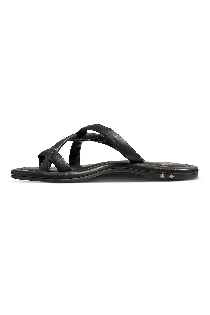 beek Sungem Toe Loop Sandals
